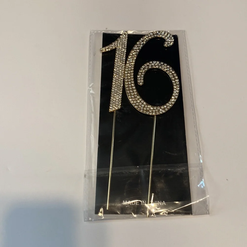 16 Cake Topper - Premium Gold Metal